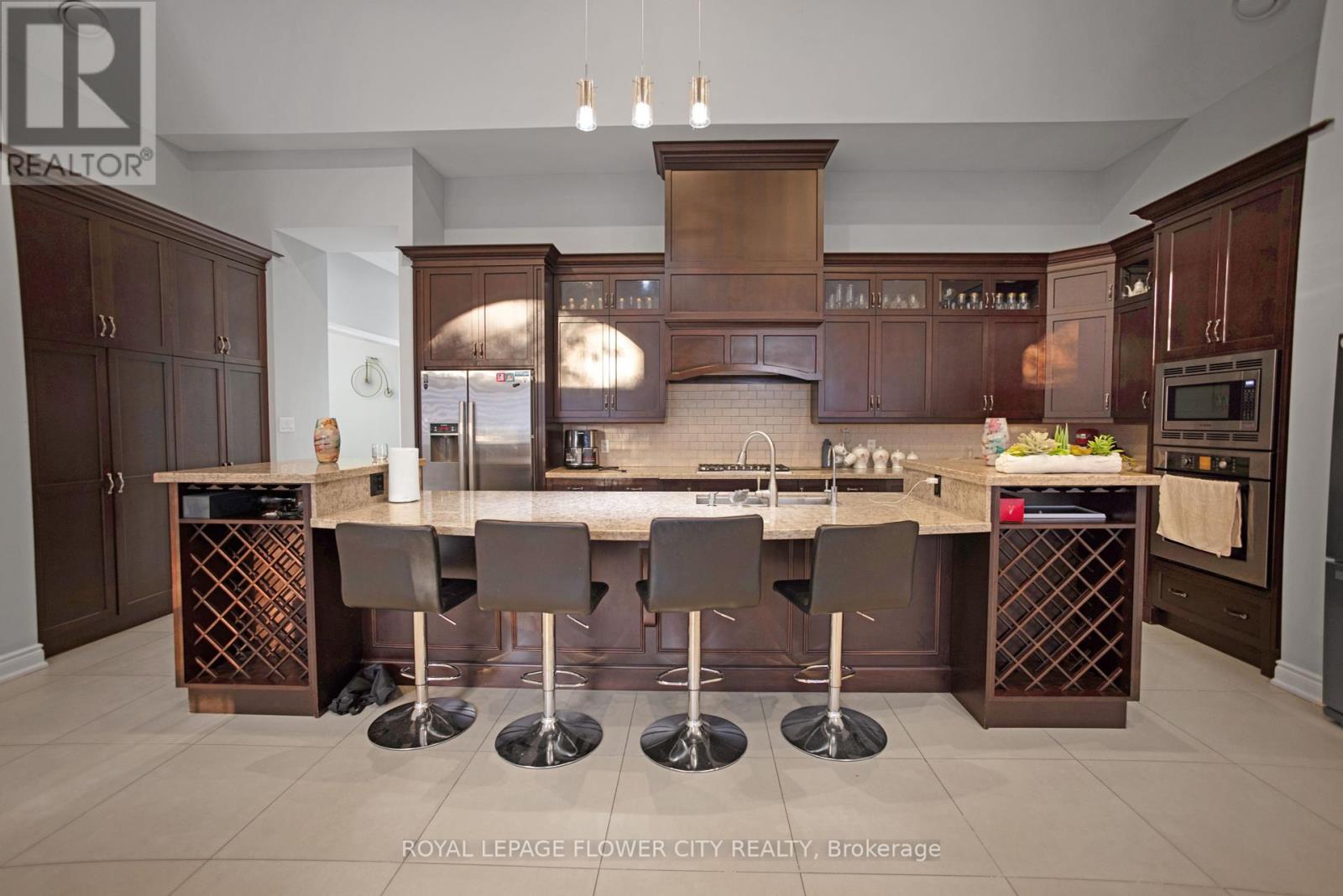 Photo 2 of 15374 Airport Road, Caledon ON
