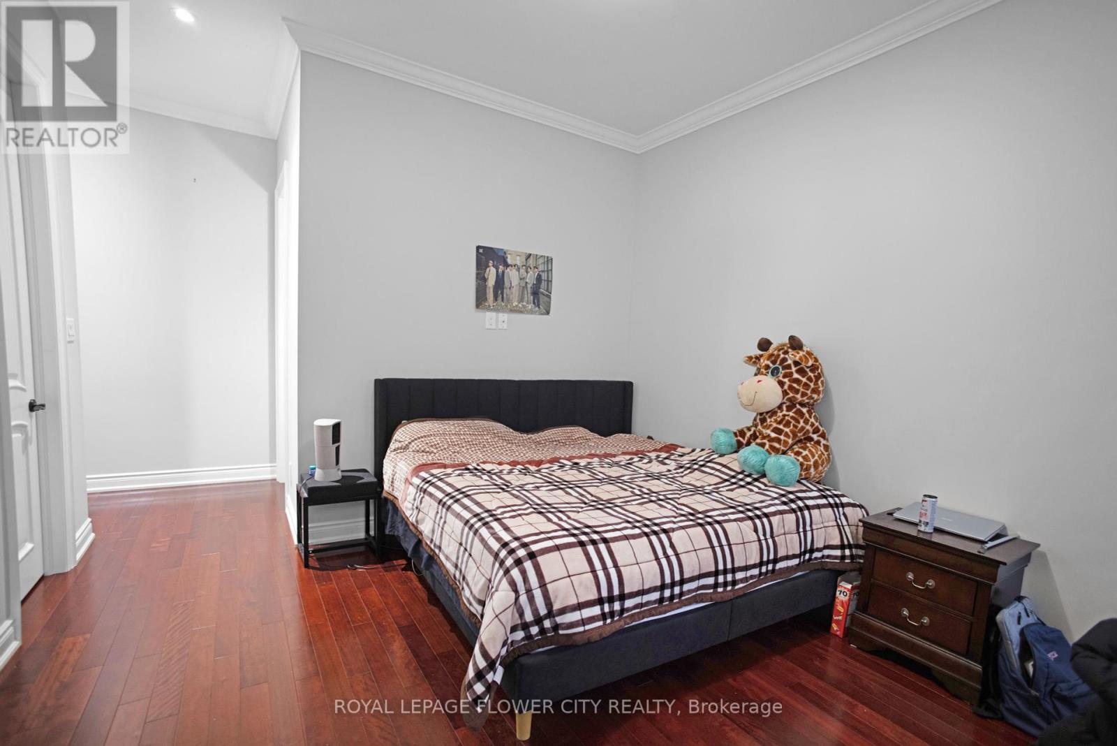 Photo 9 of 15374 Airport Road, Caledon ON