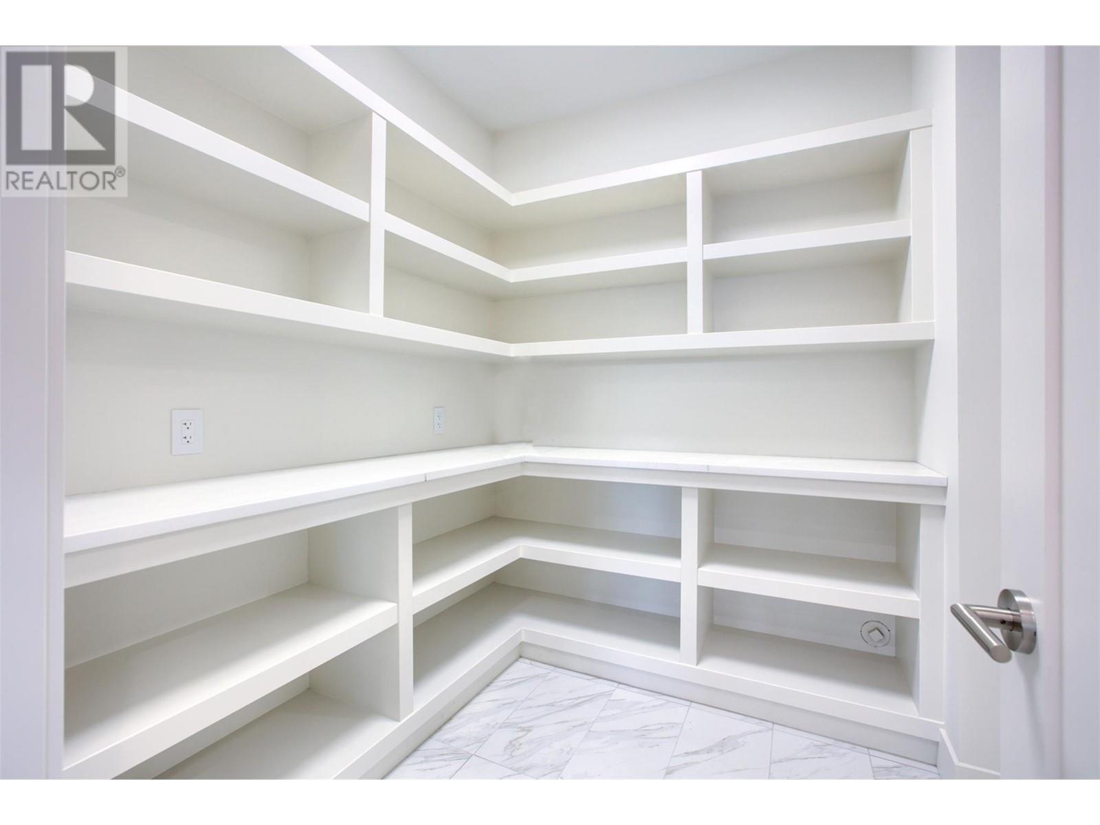  5500 Foothill Court, Kelowna