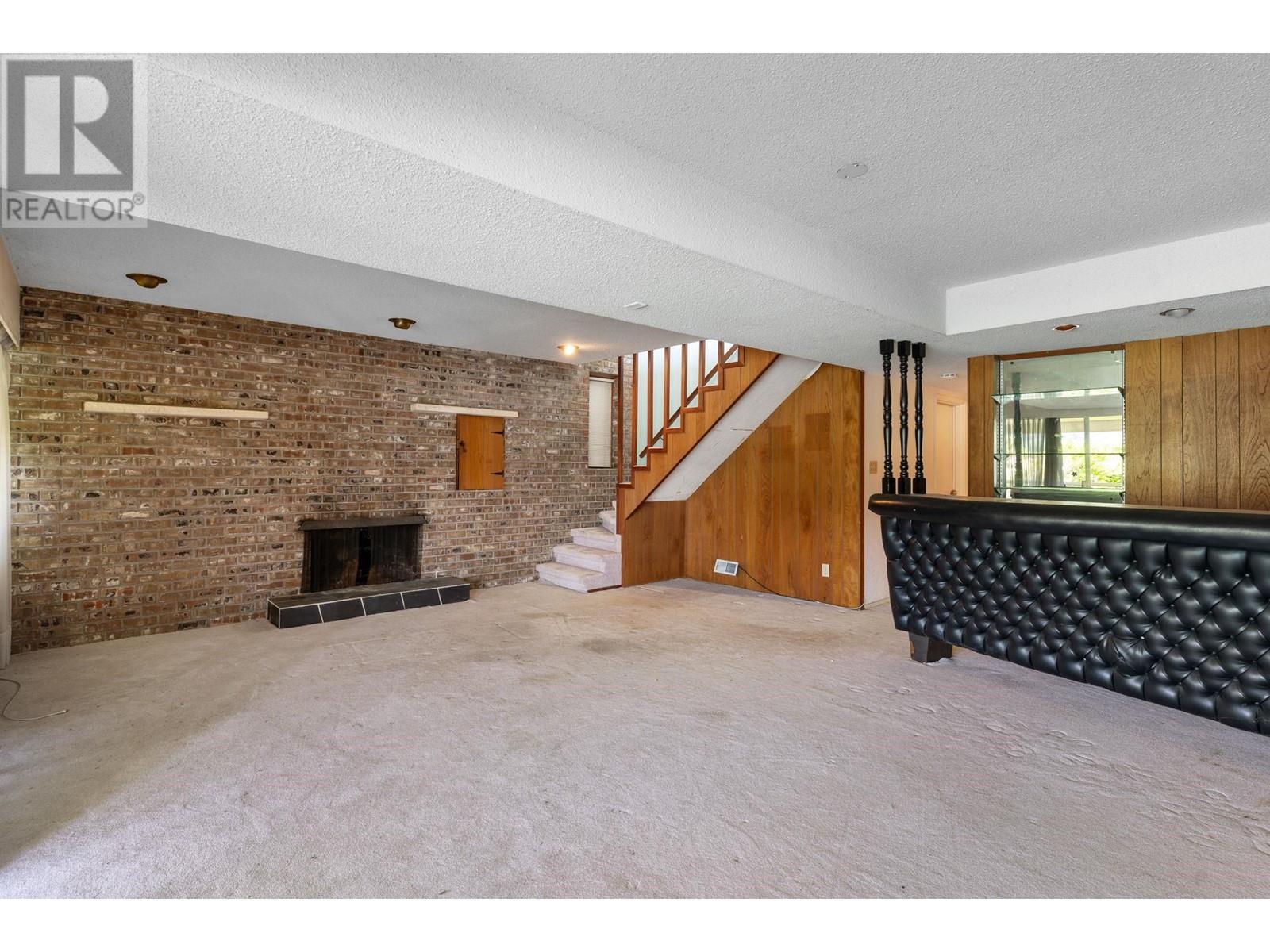 1208 ALDERSIDE ROAD, Port Moody real estate listing R2948028