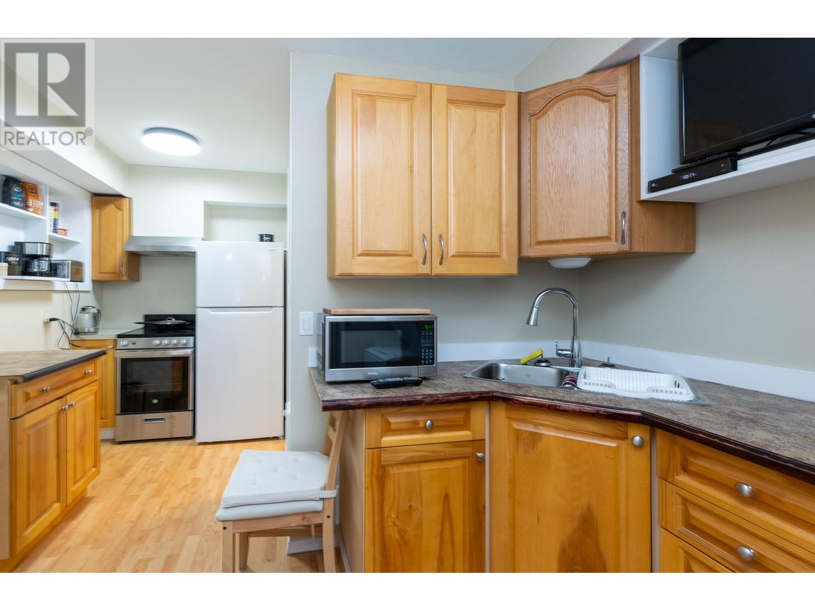  4025 Squilax-Anglemont Road, Scotch Creek