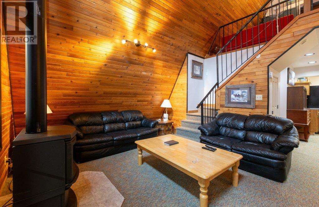  4025 Squilax-Anglemont Road, Scotch Creek