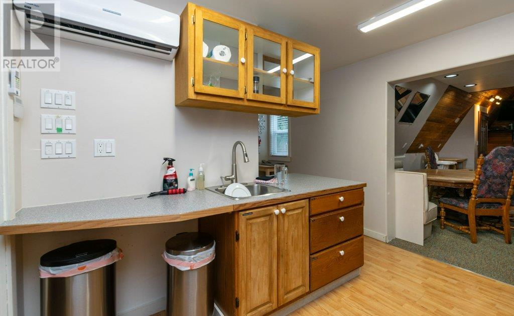  4025 Squilax-Anglemont Road, Scotch Creek