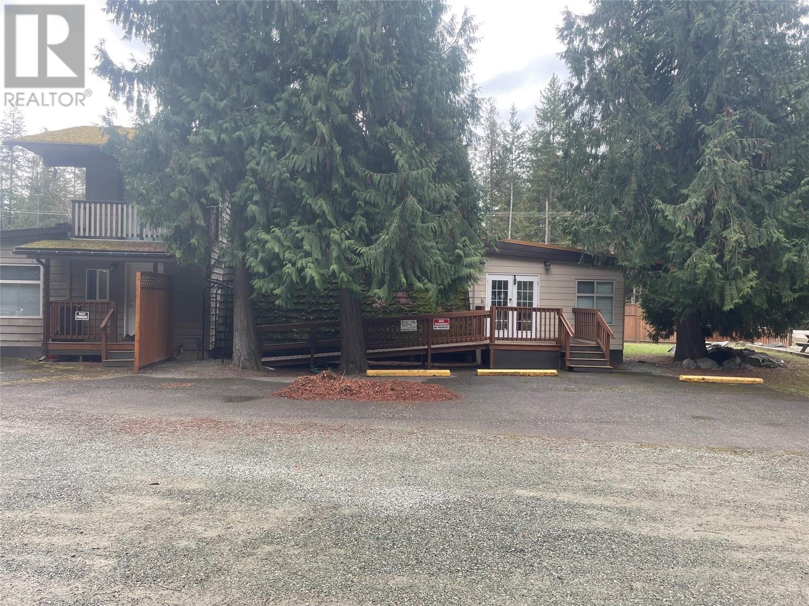  4025 Squilax-Anglemont Road, Scotch Creek