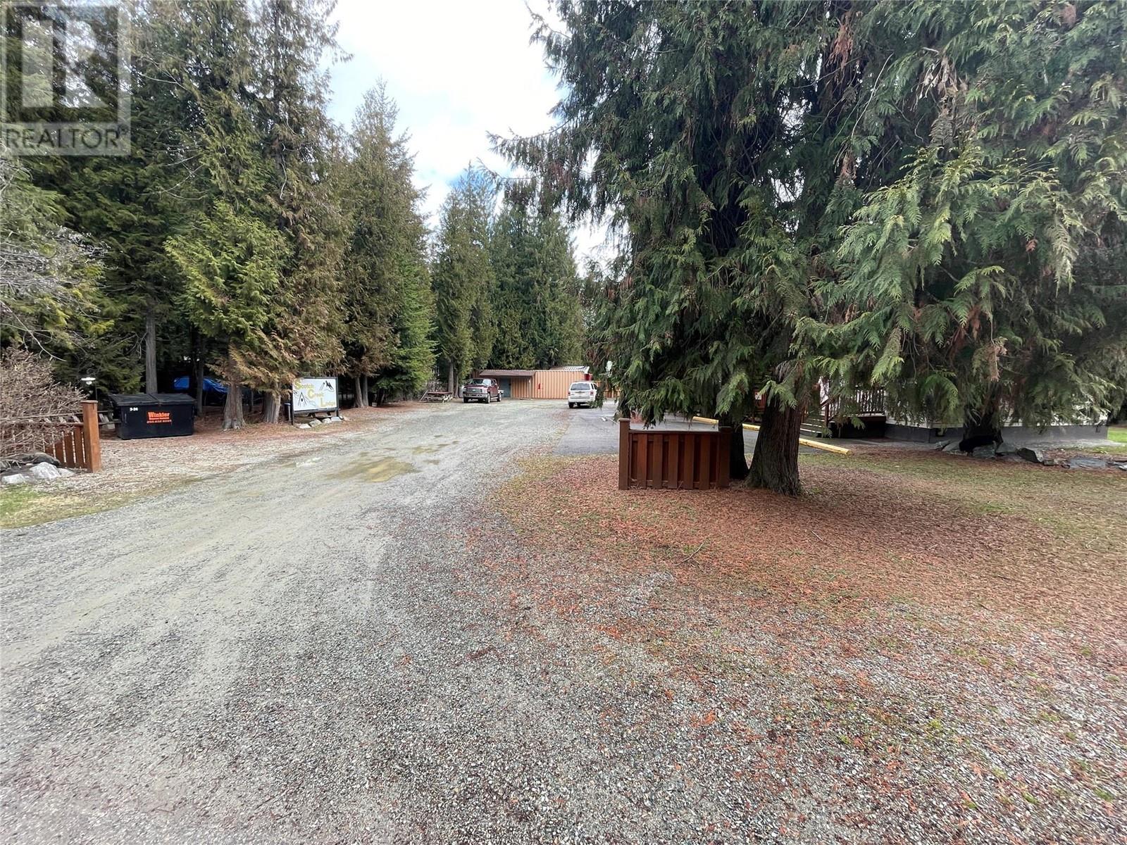  4025 Squilax-Anglemont Road, Scotch Creek