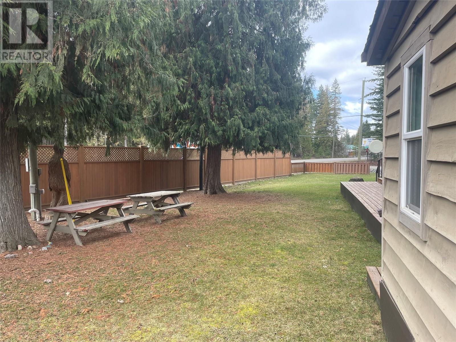  4025 Squilax-Anglemont Road, Scotch Creek