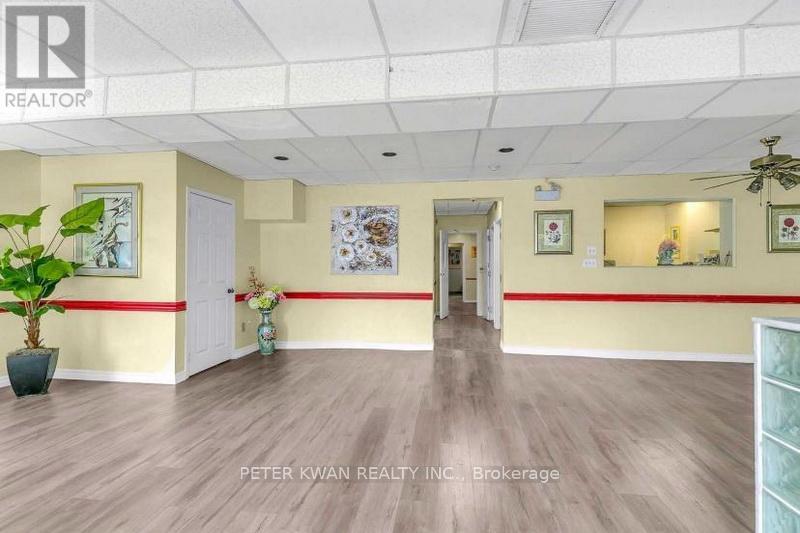 Photo 5 of 1324 Ouellette Avenue, Windsor ON