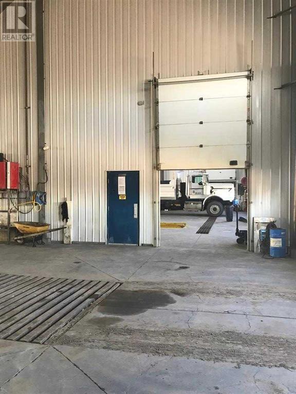 Photo 30 of 100 3rd Street, Beaverlodge AB