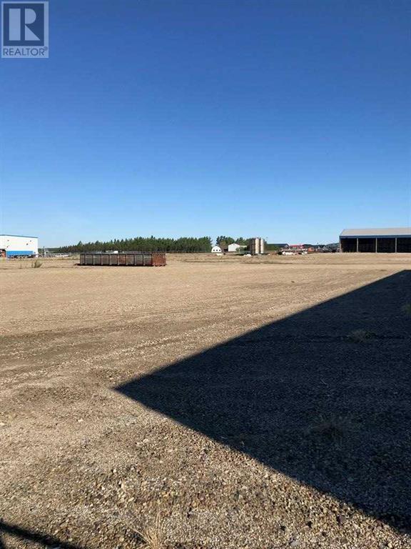 Photo 38 of 100 3rd Street, Beaverlodge AB