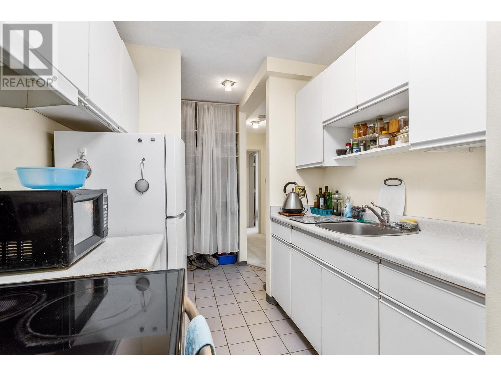 Photo 10 of 1202 1330 Harwood Street, Vancouver BC