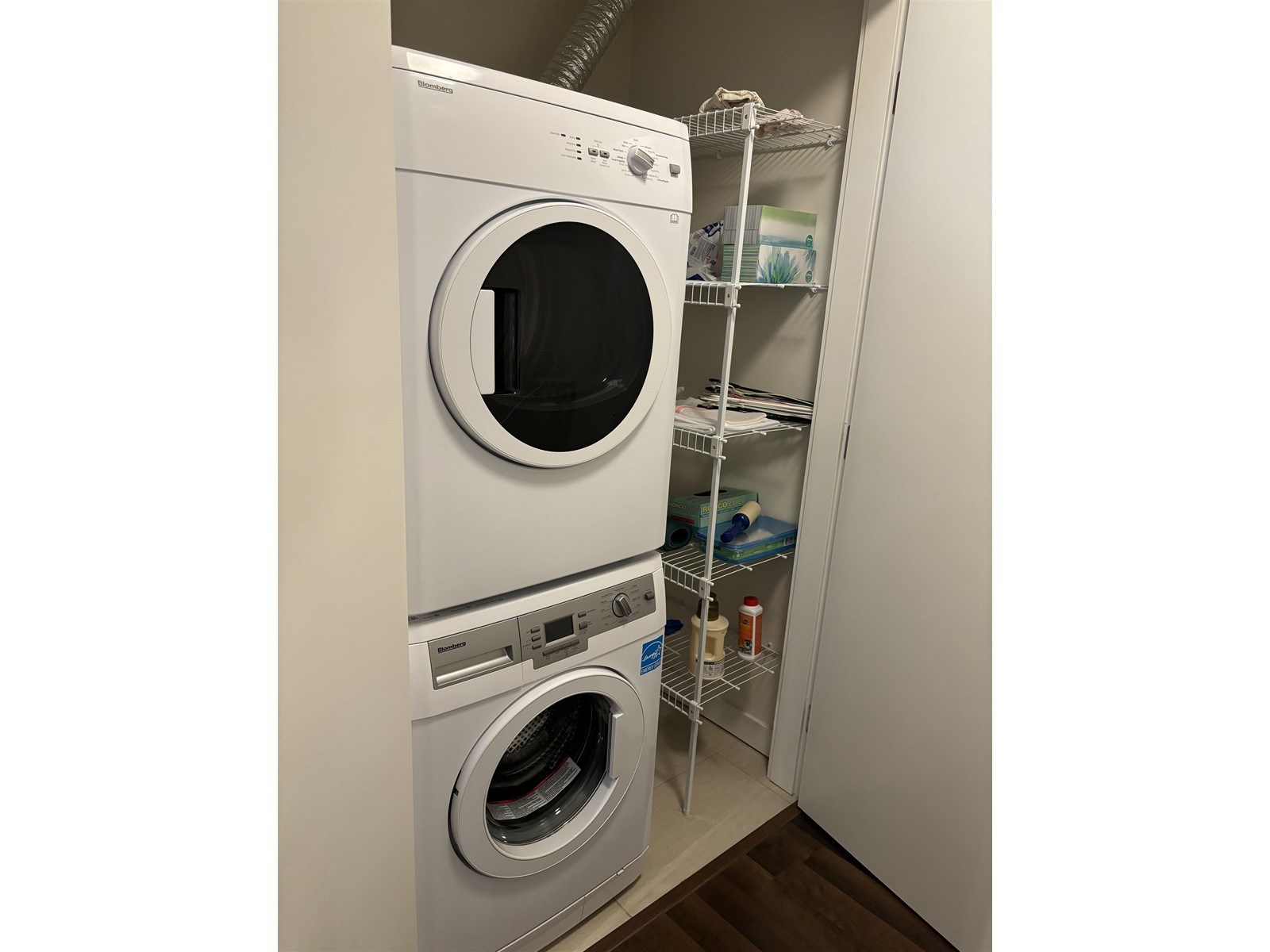 217 8733 160 STREET, Surrey
