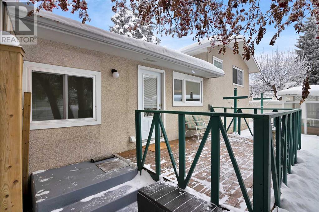 Single Family House 4 Level for Sale in  Braniff Road SW Braeside Calgary 