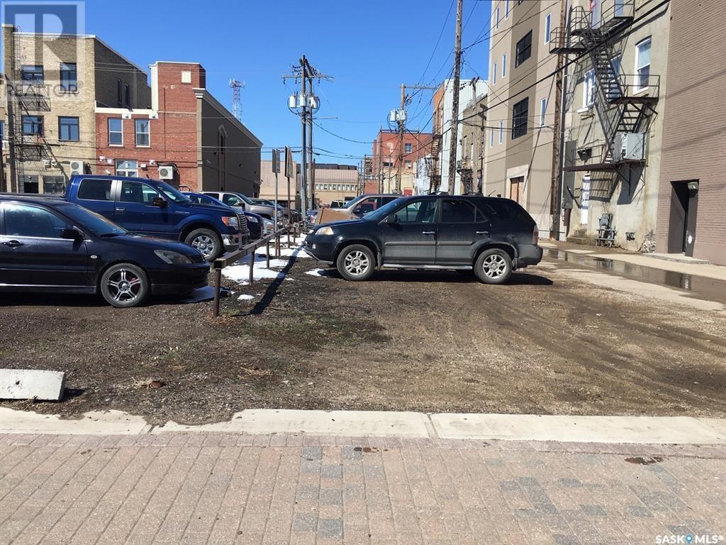 Photo 4 of 108 Main Street N, Moose Jaw SK