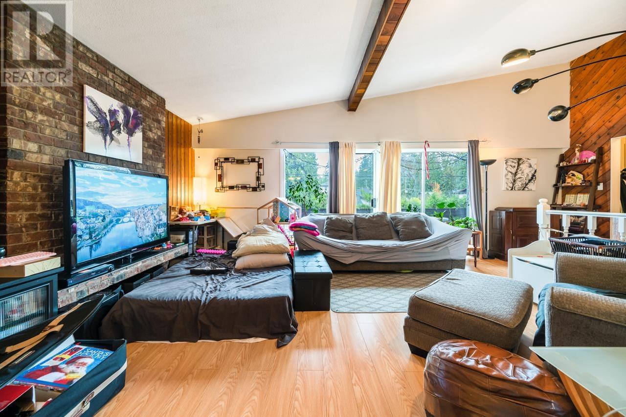 3657 WOODLAND DRIVE, Port Coquitlam real estate listing R2927884