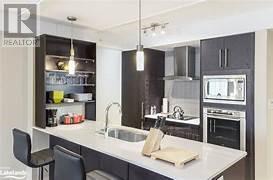 #2116-2118 9 HARBOUR STREET E - 2