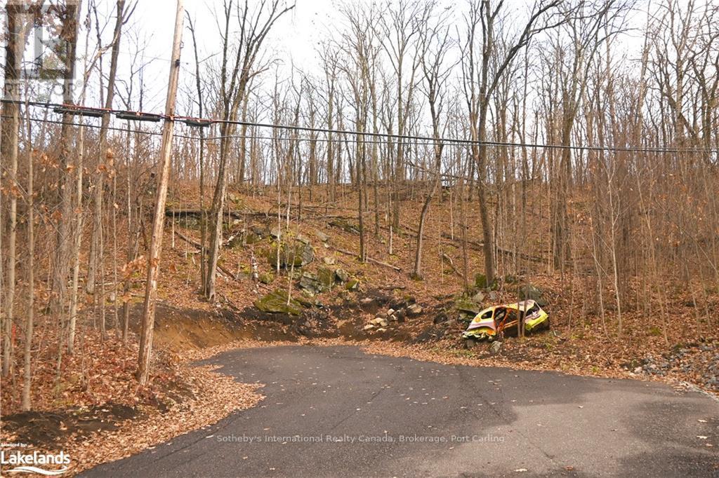 Photo 12 of 25 Lake Ridge Road, Mcdougall ON