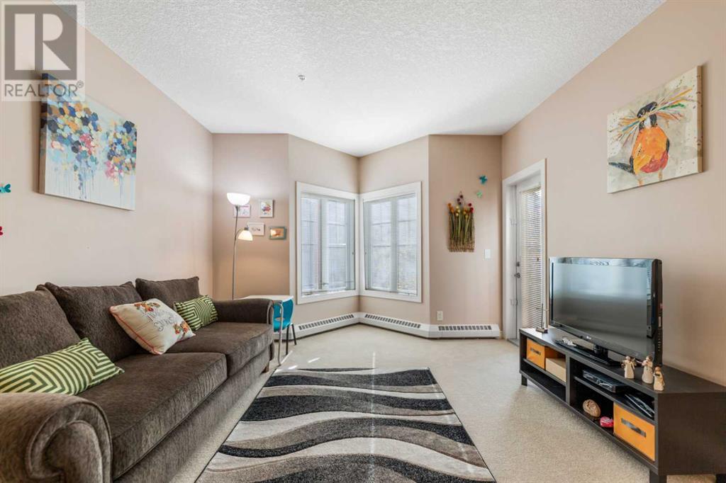 Single Family House for Sale in   Royal Oak Plaza NW Royal Oak Calgary 