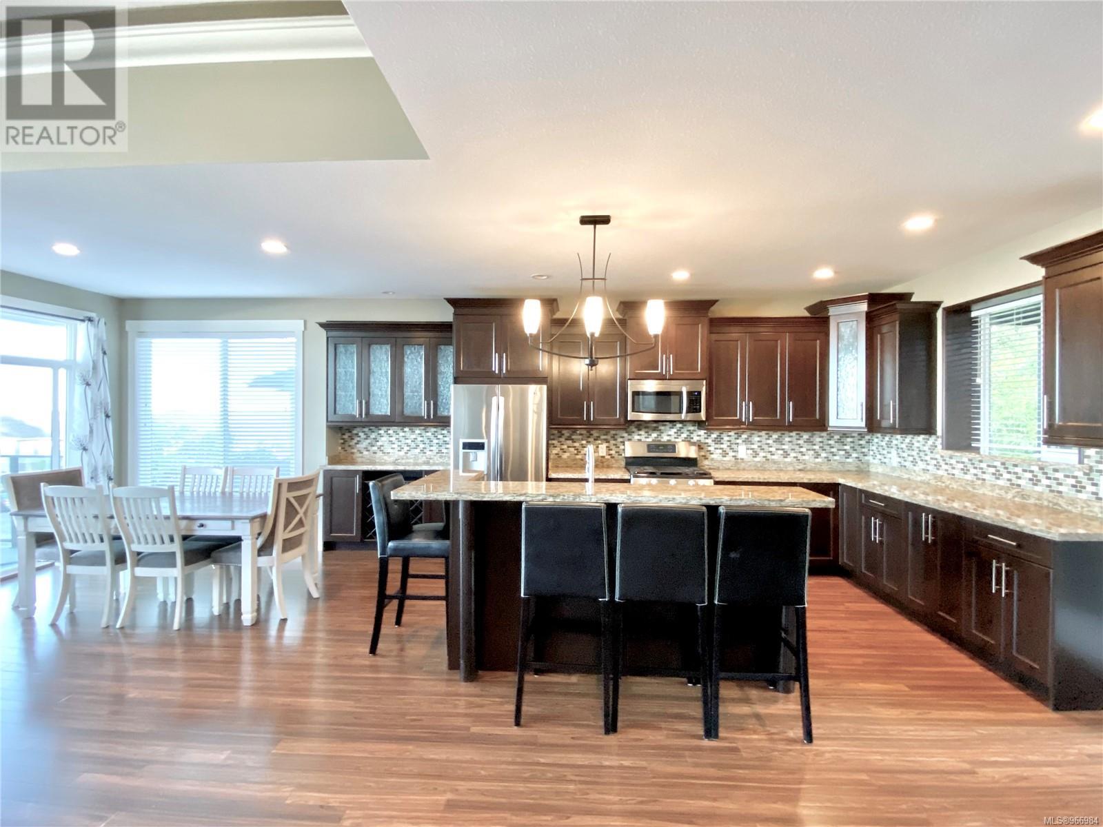 3702 Glen Oaks Dr, Nanaimo real estate listing 966984