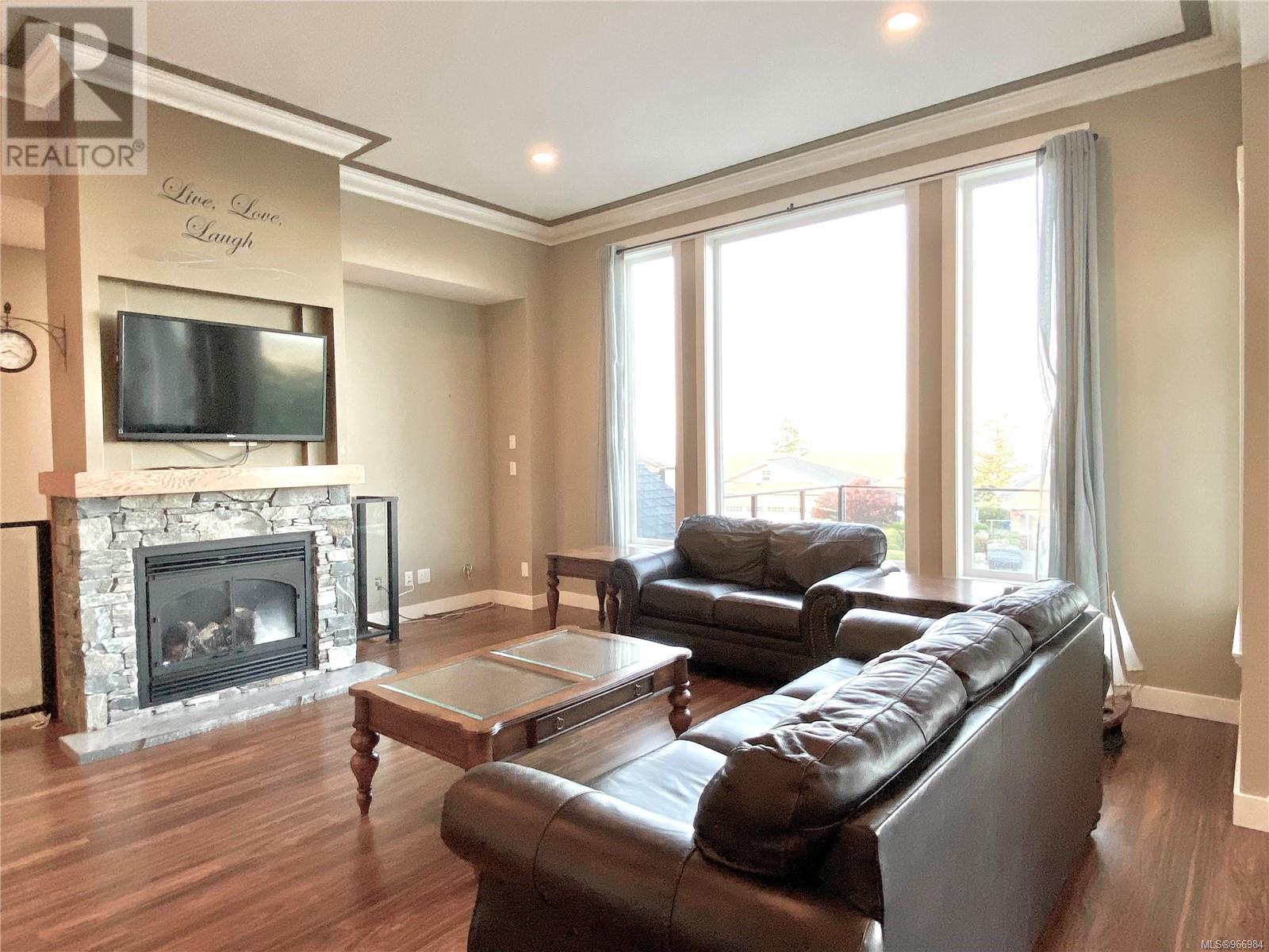 3702 Glen Oaks Dr, Nanaimo real estate listing 966984