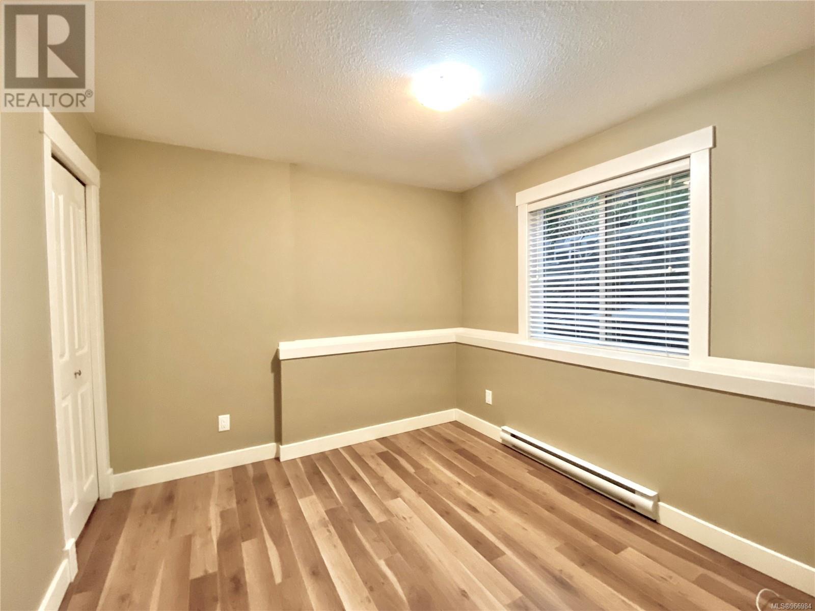 3702 Glen Oaks Dr, Nanaimo real estate listing 966984