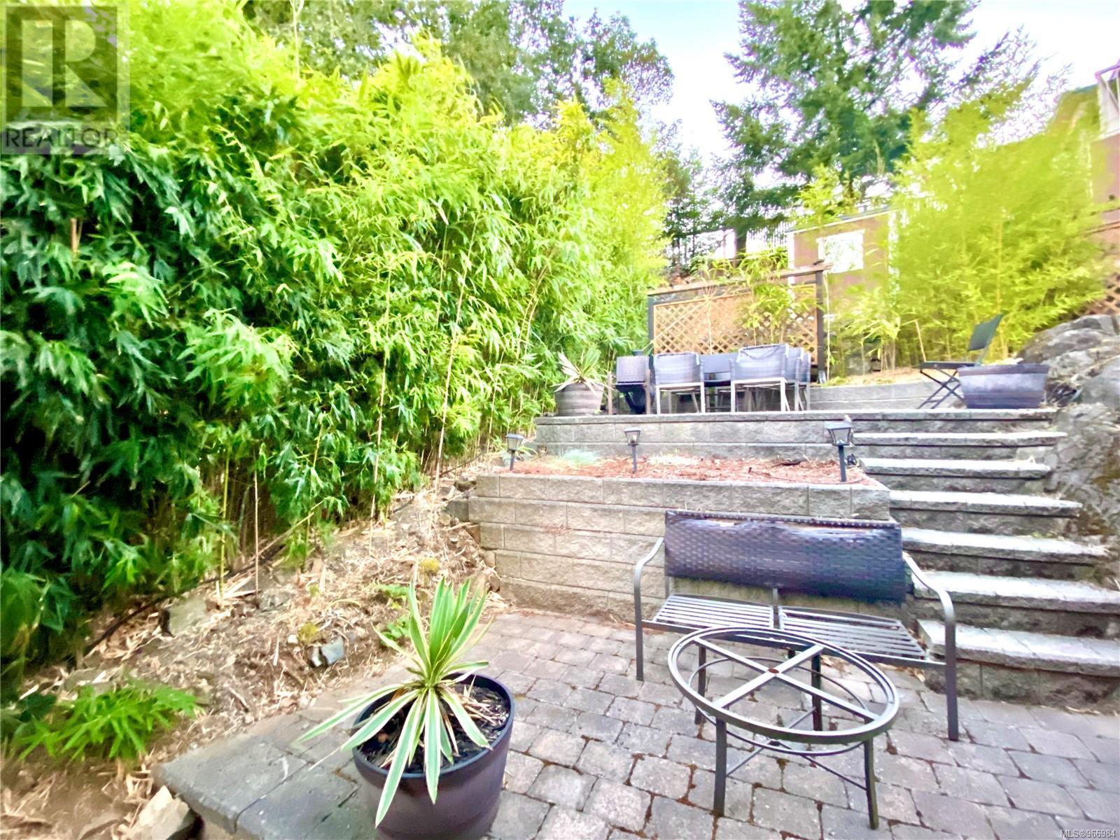 3702 Glen Oaks Dr, Nanaimo real estate listing 966984