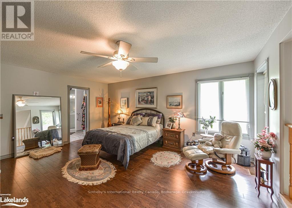 Photo 5 of 101 10 Museum Drive, Orillia ON