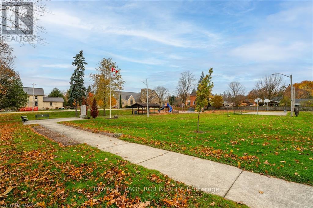 Photo 13 of 3 Elora Street, Minto ON