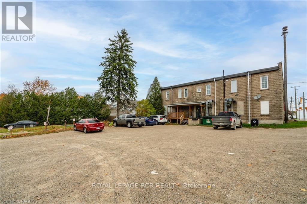 Photo 10 of 3 Elora Street, Minto ON