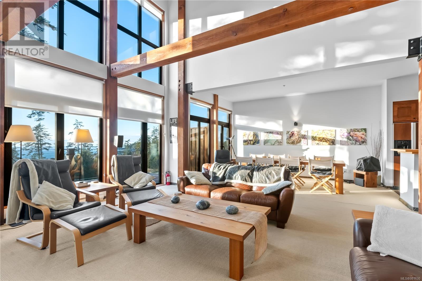212 515 Marine Dr, Ucluelet