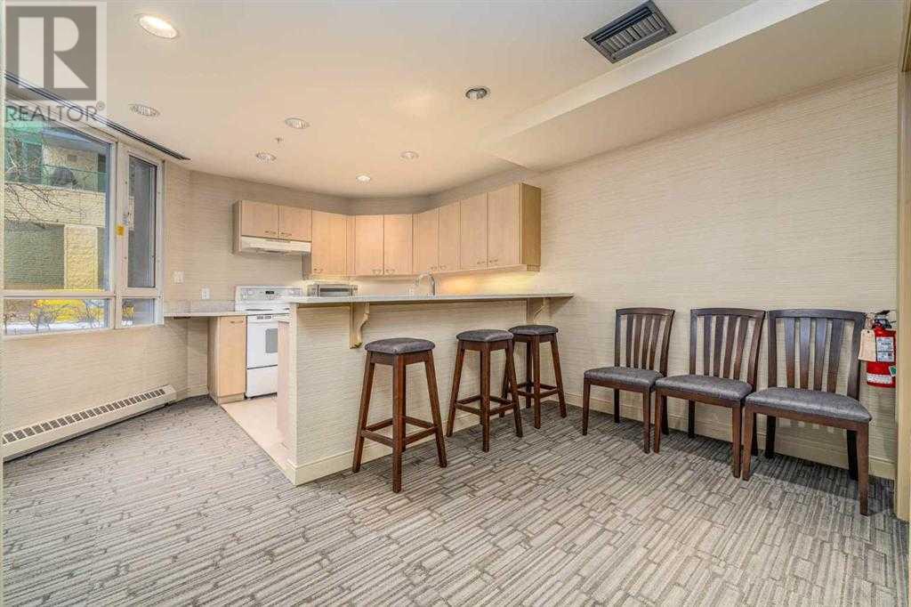 Single Family House High rise for Sale in    Avenue SW Eau Claire Calgary 