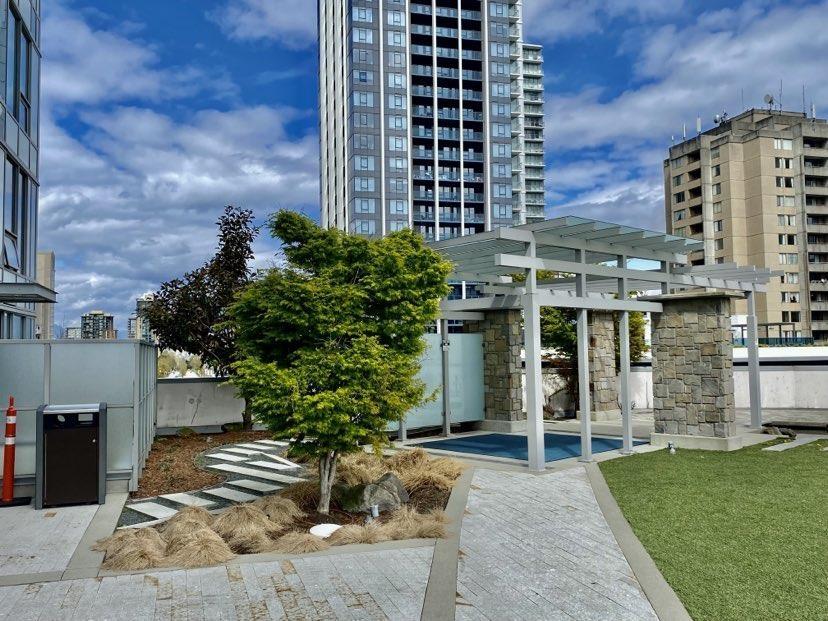 2210 13398 104 AVENUE, Surrey