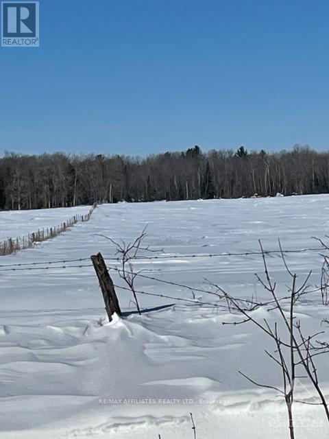 Photo 11 of 505 Bennett Road, North Grenville ON