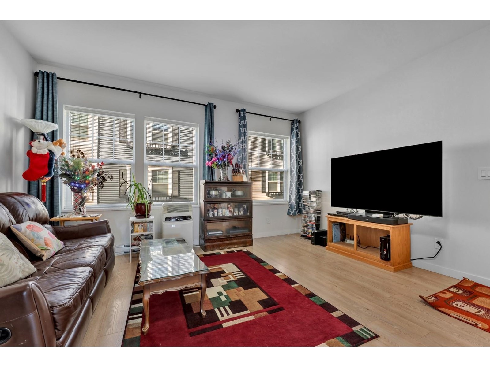 22 32633 SIMON AVENUE, Abbotsford real estate listing R2942935