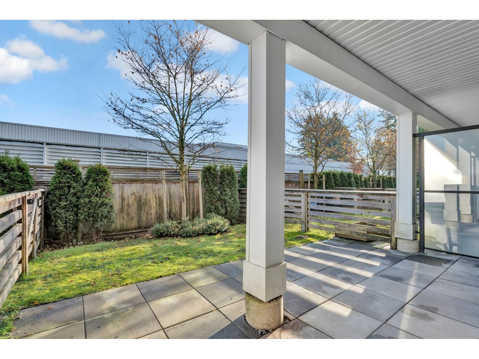 22 32633 SIMON AVENUE, Abbotsford real estate listing R2942935