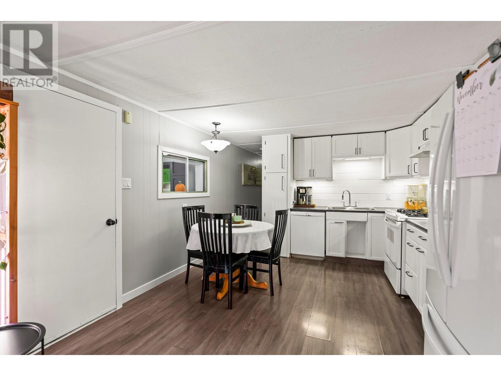 15 5080 20 Avenue Northeast, Salmon Arm