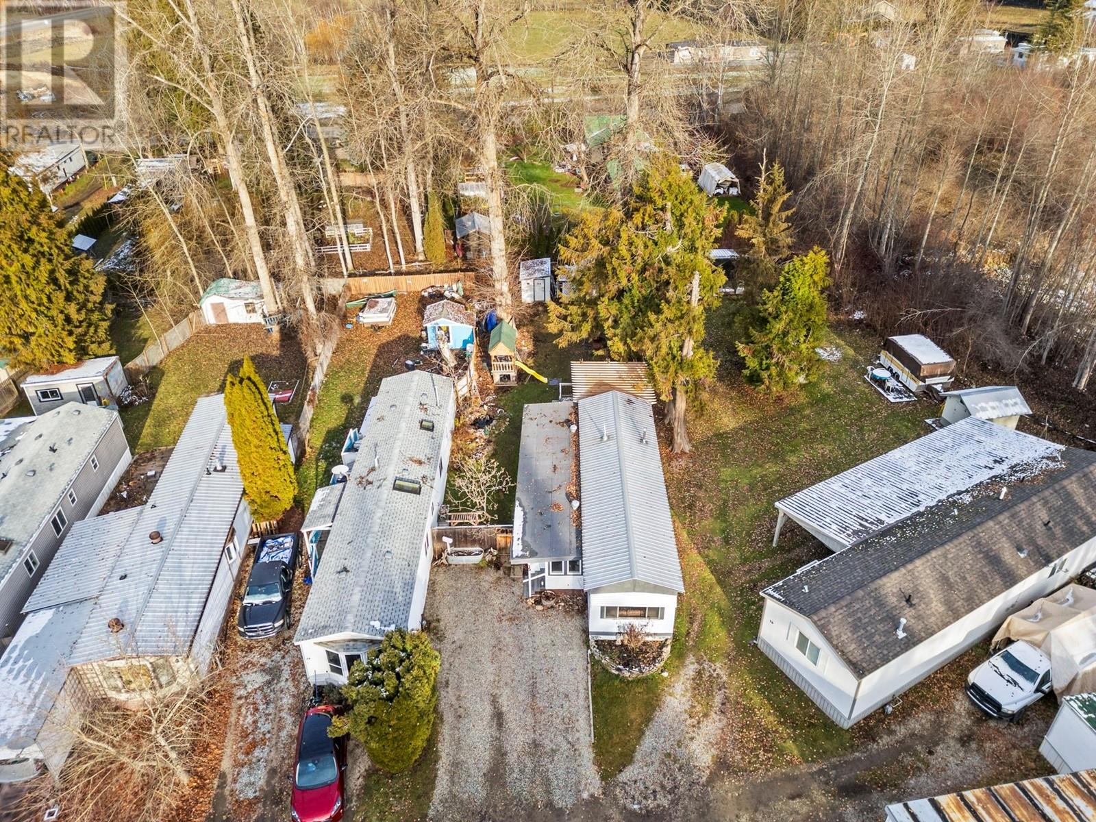 15 5080 20 Avenue Northeast, Salmon Arm