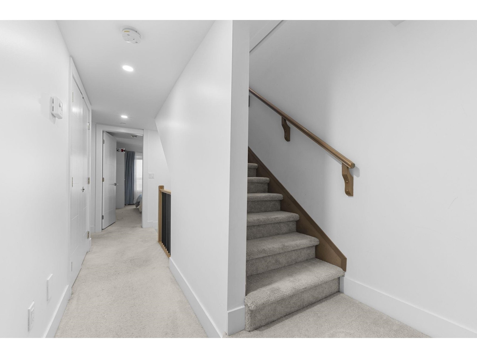 14 19670 55A AVENUE, Langley real estate listing R2948831