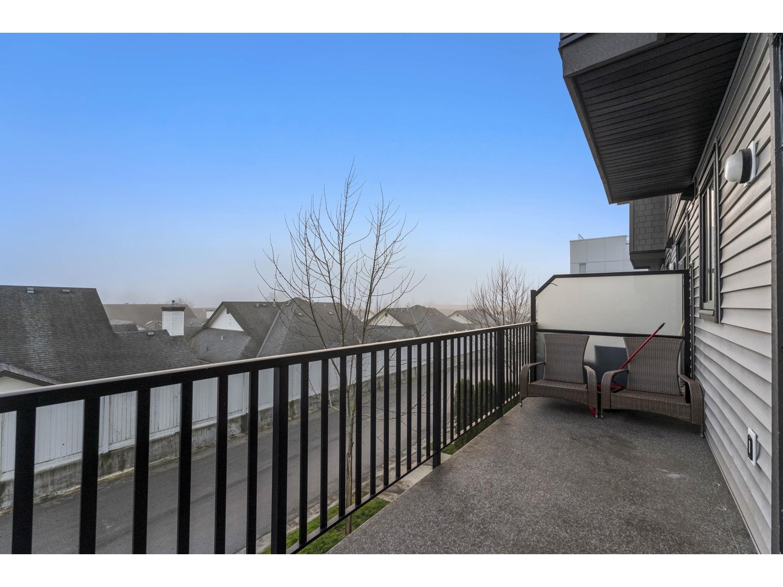 14 19670 55A AVENUE, Langley real estate listing R2948831