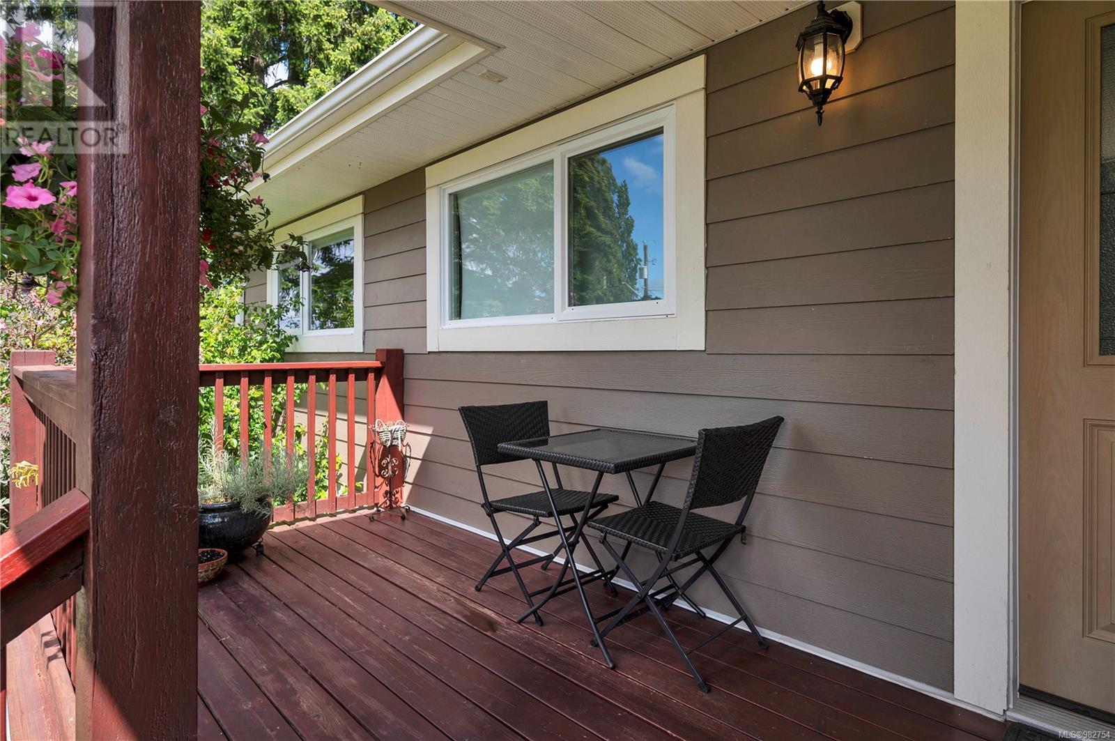 740 Nicholls Rd, Campbell River real estate listing 982754