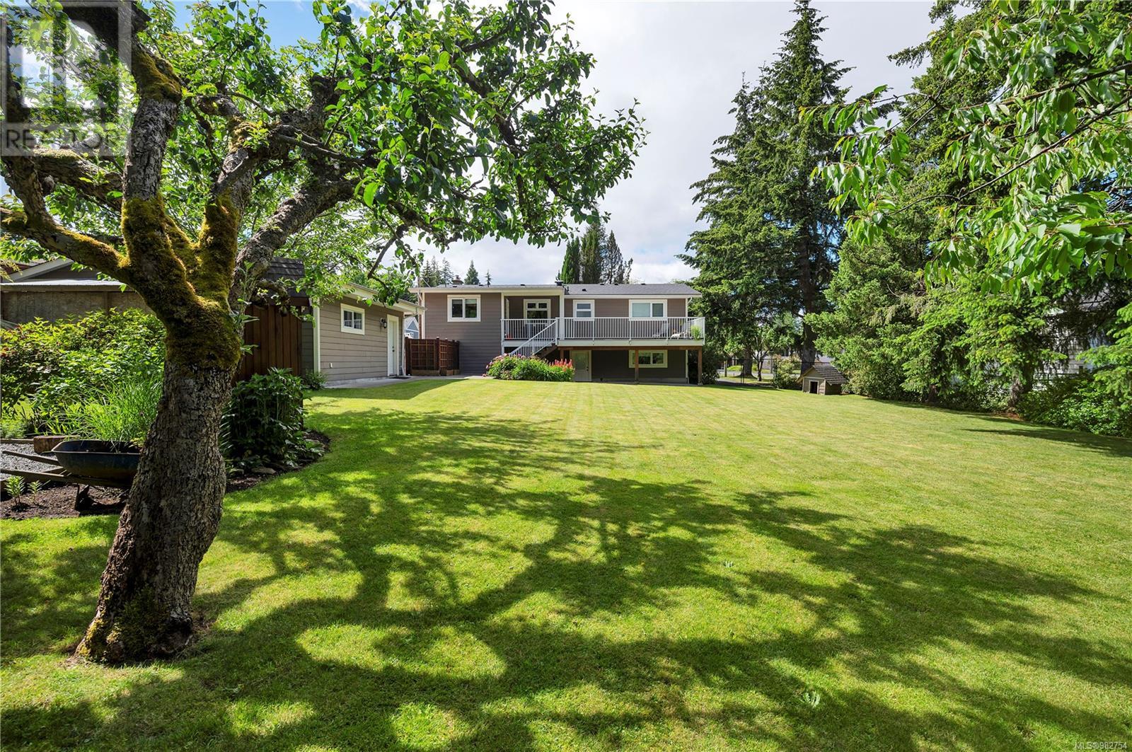 740 Nicholls Rd, Campbell River real estate listing 982754
