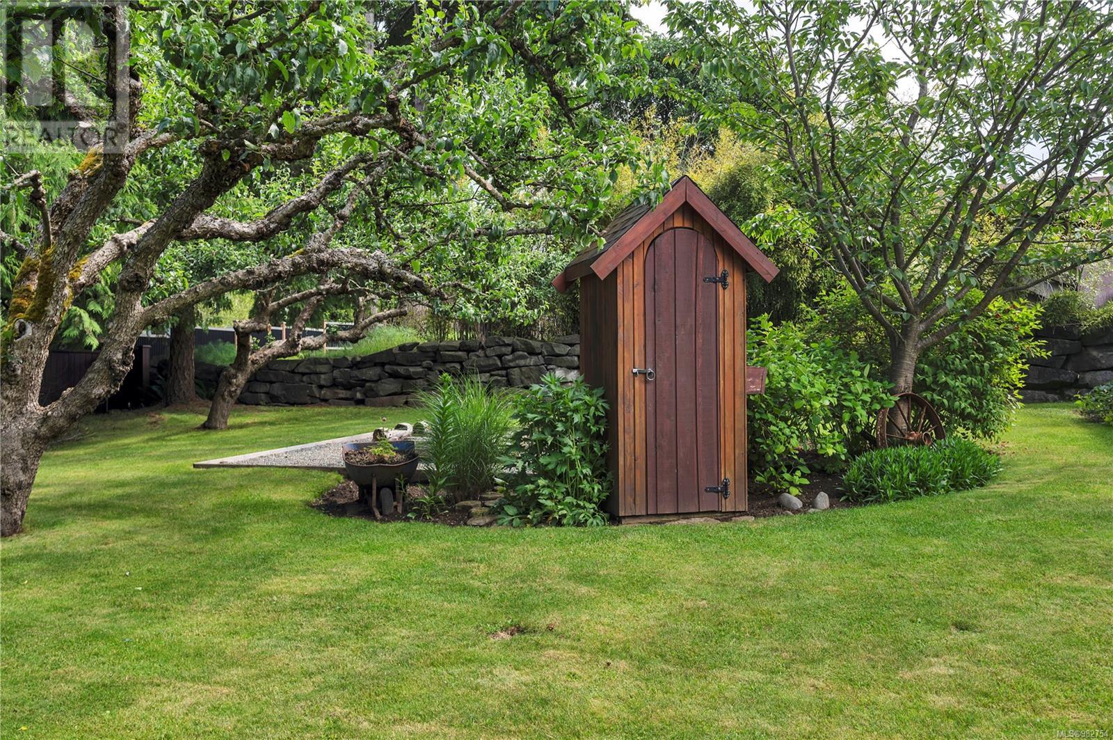 740 Nicholls Rd, Campbell River real estate listing 982754