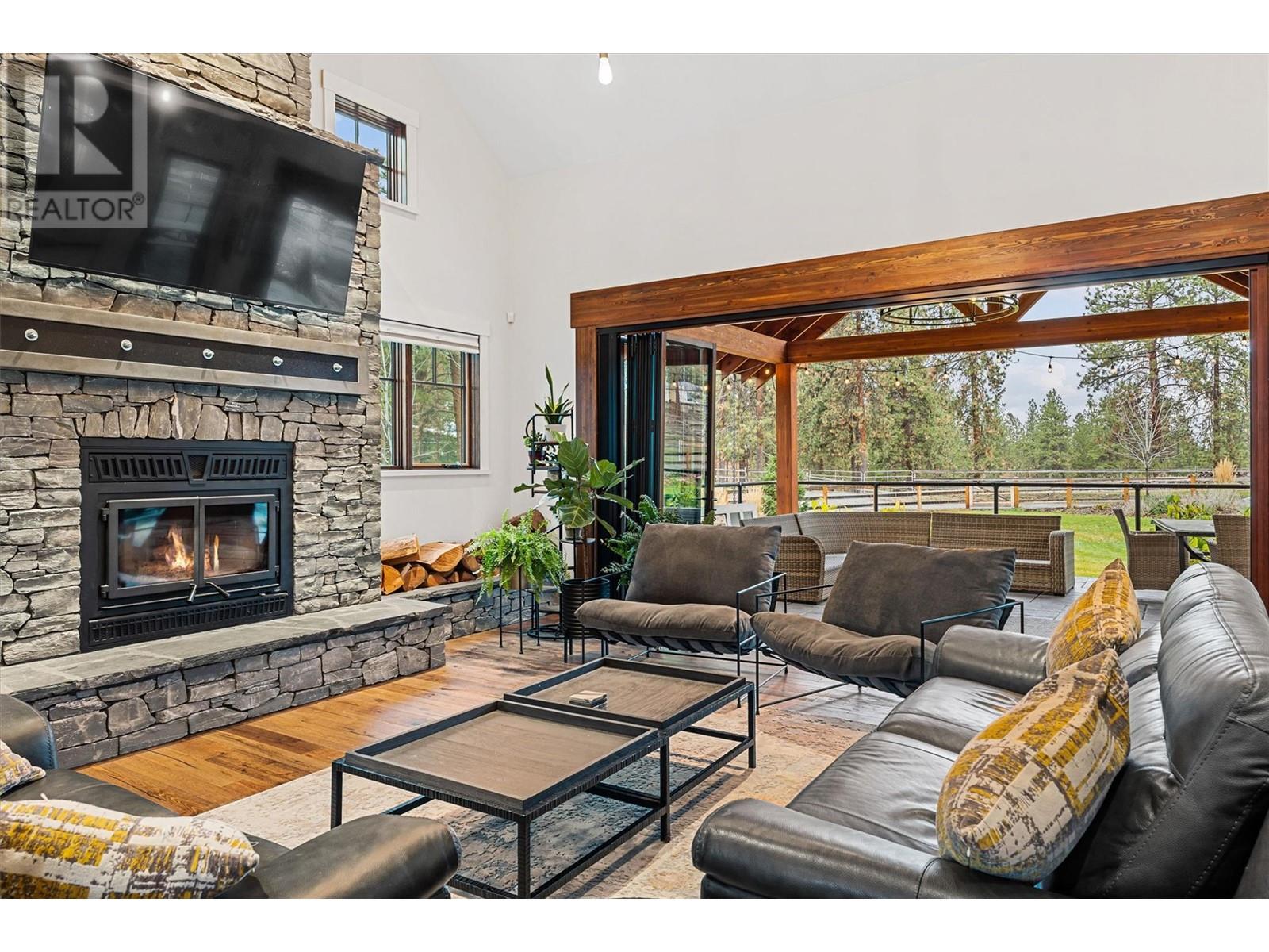 2150 Saucier Road, Kelowna