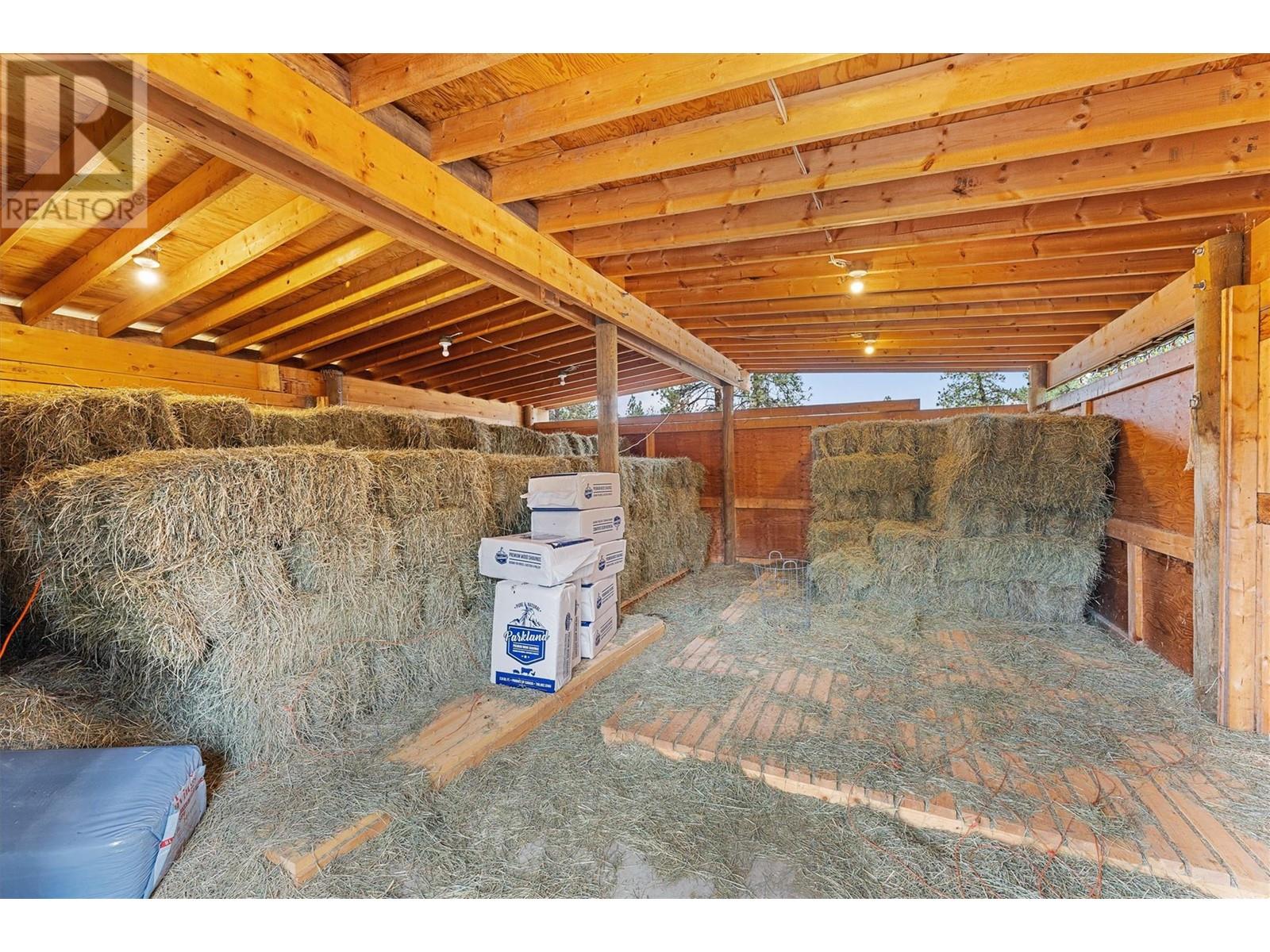 2150 Saucier Road, Kelowna