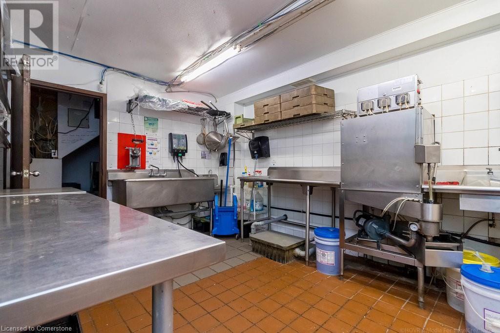 Photo 16 of 2251 Rymal Road E, Hamilton ON
