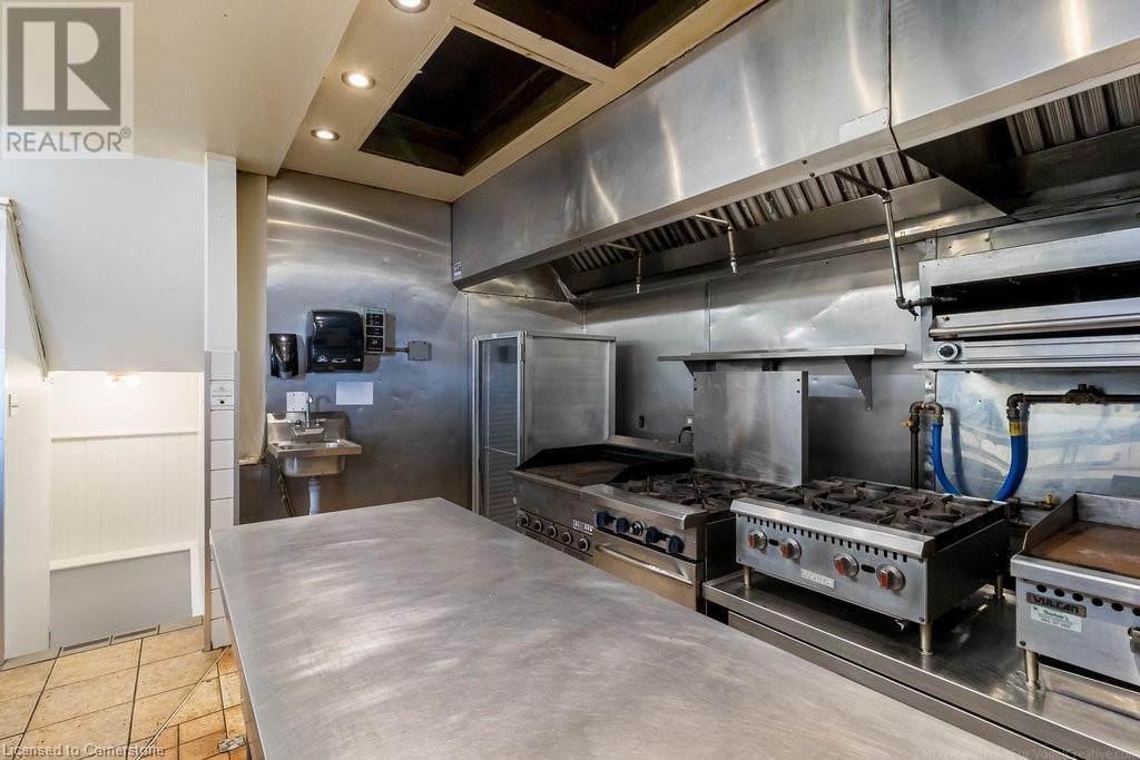 Photo 8 of 2251 Rymal Road E, Hamilton ON