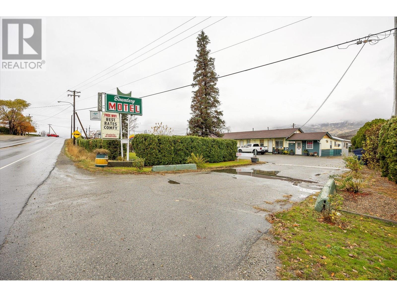 7414 97 Street, Osoyoos