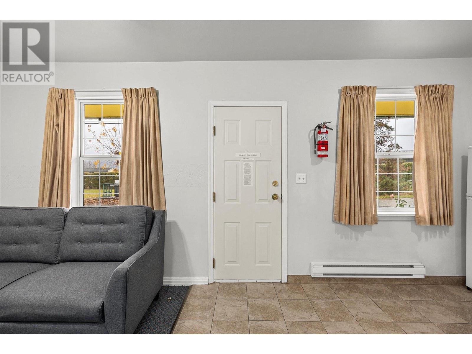 7414 97 Street, Osoyoos