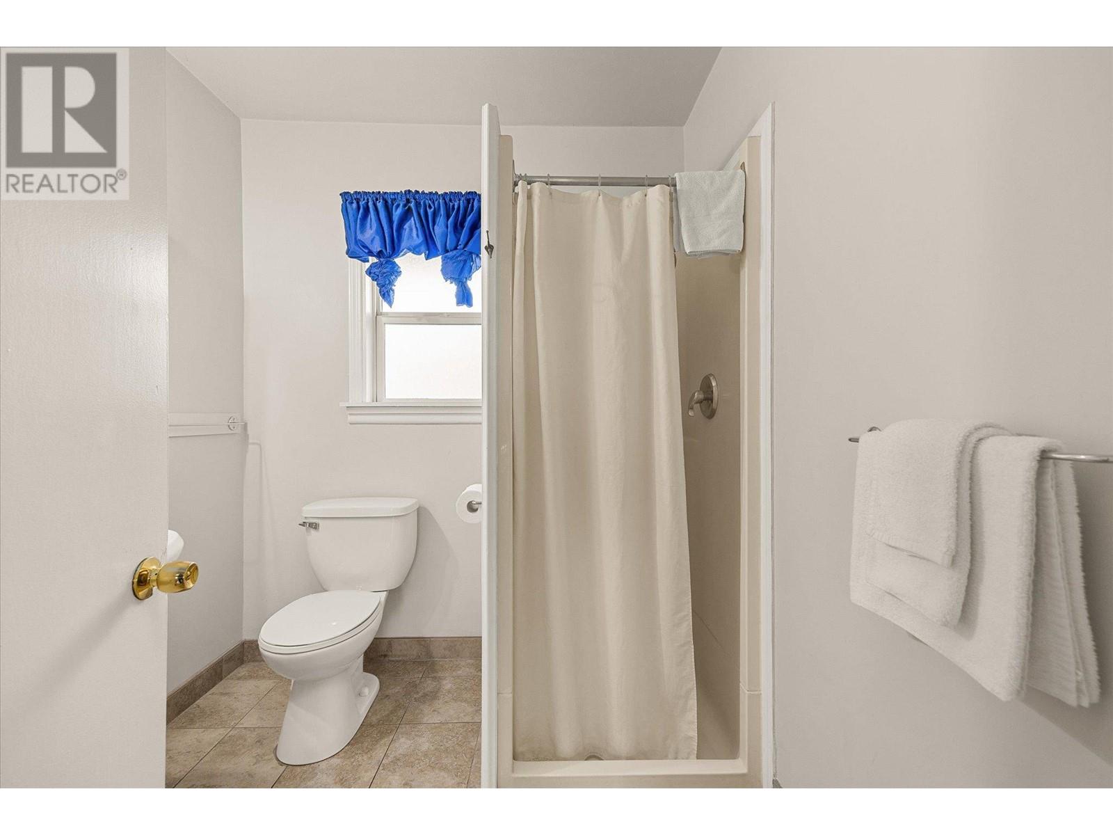 7414 97 Street, Osoyoos