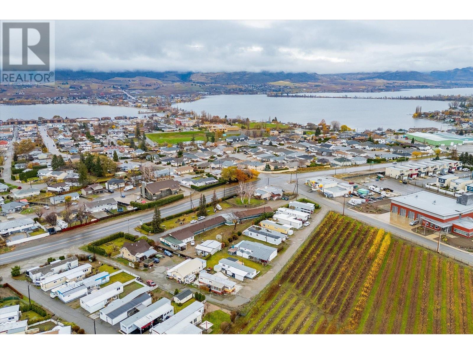 7414 97 Street, Osoyoos