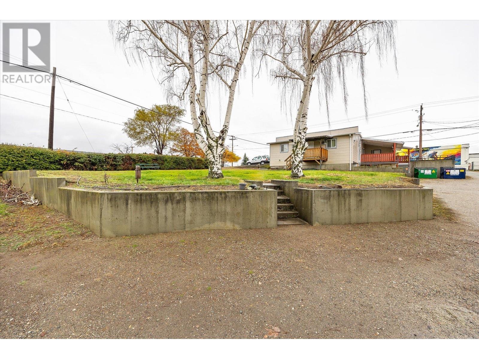 7414 97 Street, Osoyoos